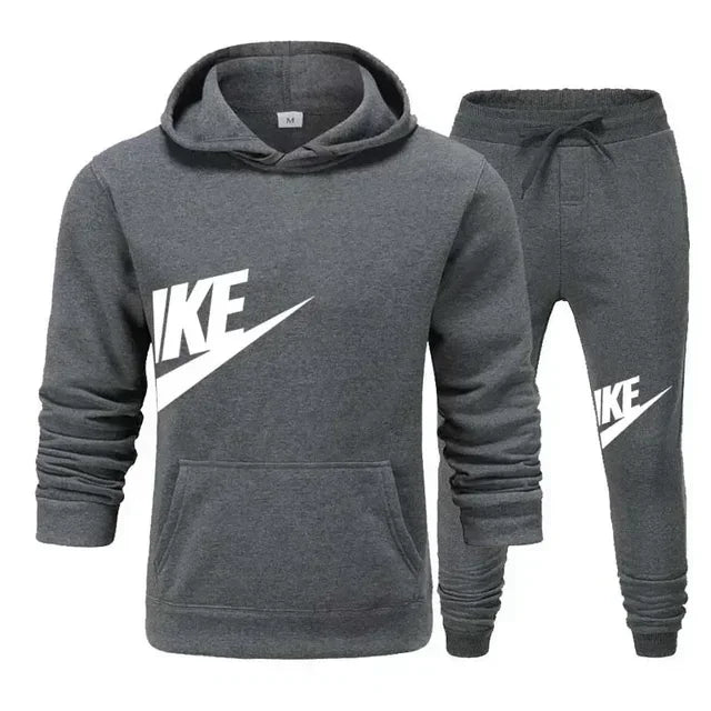 Two-piece men's tracksuit with hooded sweatshirt and long pants, fashionable jogging outfit