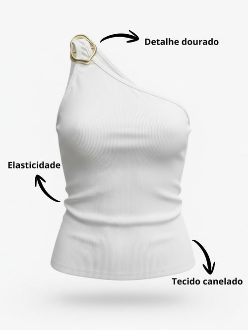 Blusa branca feminina assimétrica de um ombro com argola
