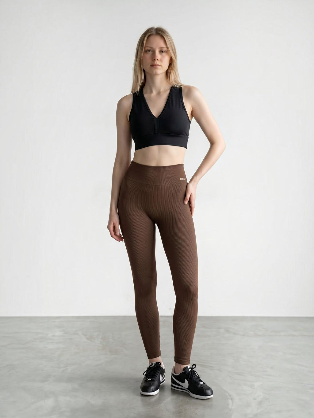 Calça legging fitness canelada sem transparência para treino feminino